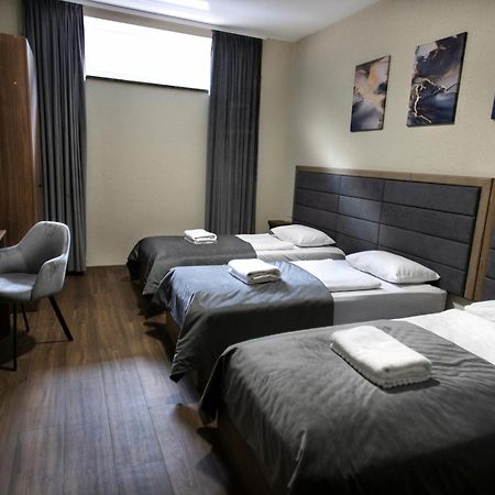 Nesvit Hotel Киев Экстерьер фото
