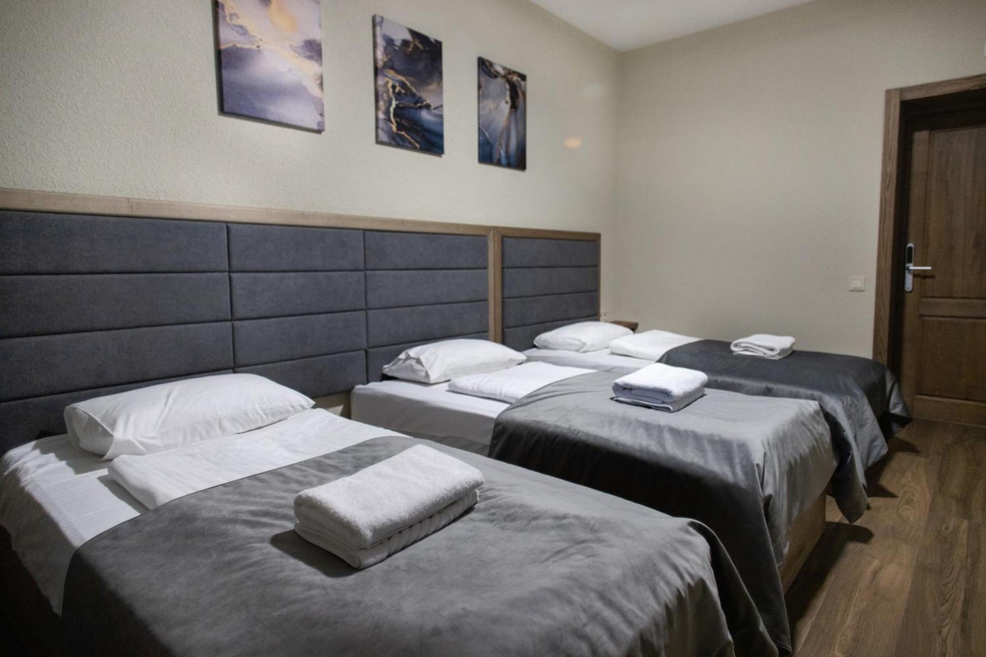 Nesvit Hotel Киев Экстерьер фото